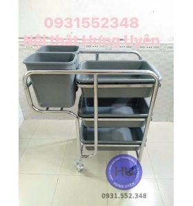 Xe thu gom bát đĩa dơ