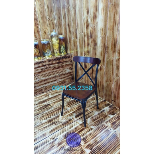 Ghế gỗ chữ x