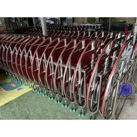 Bàn Tròn Chân Gấp Gọn Vào Mặt Inox
