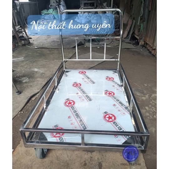 Xe đẩy hàng hóa